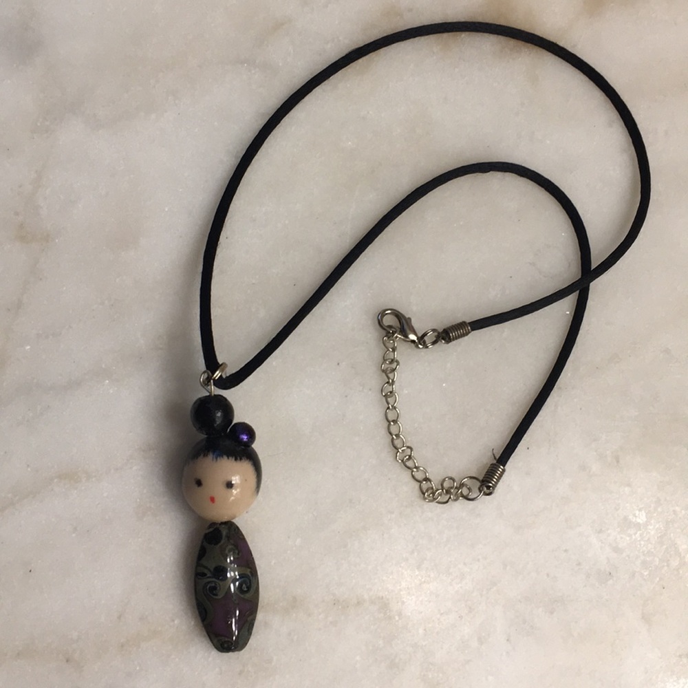 Statement necklace